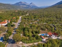 Villa Melita: Jouw privé-oase met verwarmd zwembad in Midden-Dalmatië - thumbnail 2
