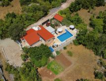 Villa Melita: Jouw privé-oase met verwarmd zwembad in Midden-Dalmatië - thumbnail 3
