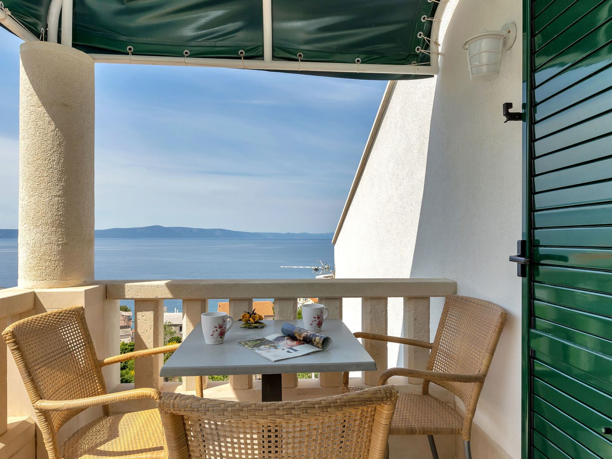 Villa Margitta mit Pool, Tennisplatz und Meerblick-Drinnen