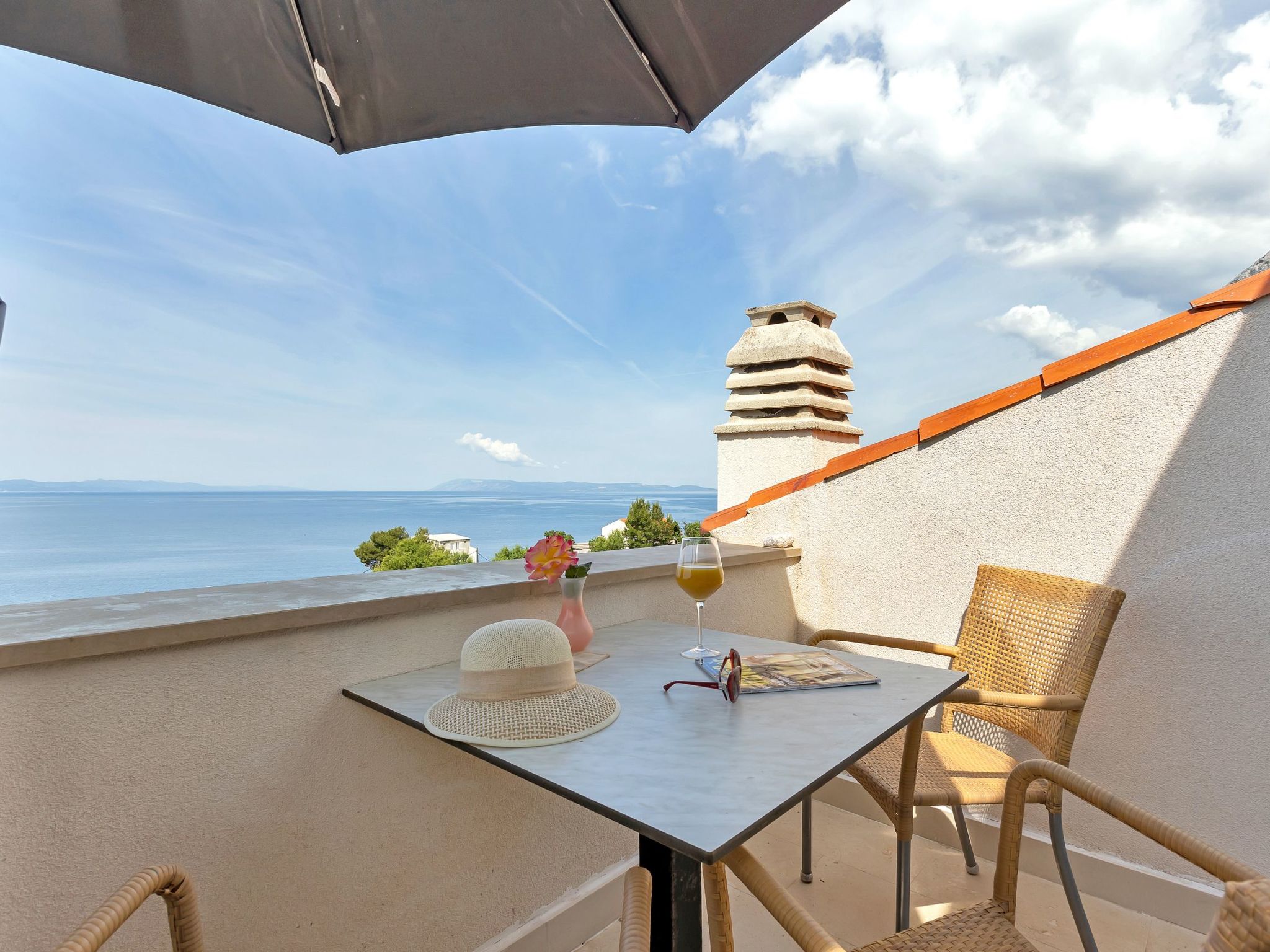 Villa Margitta mit Pool, Tennisplatz und Meerblick-Drinnen