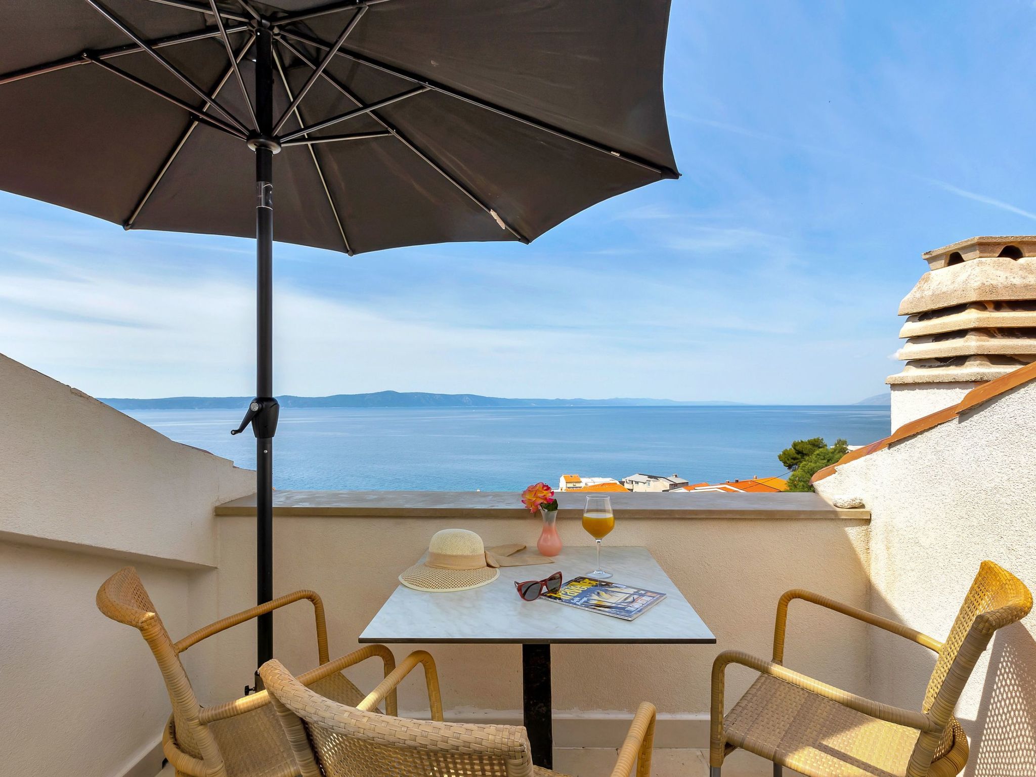 Villa Margitta mit Pool, Tennisplatz und Meerblick-Drinnen