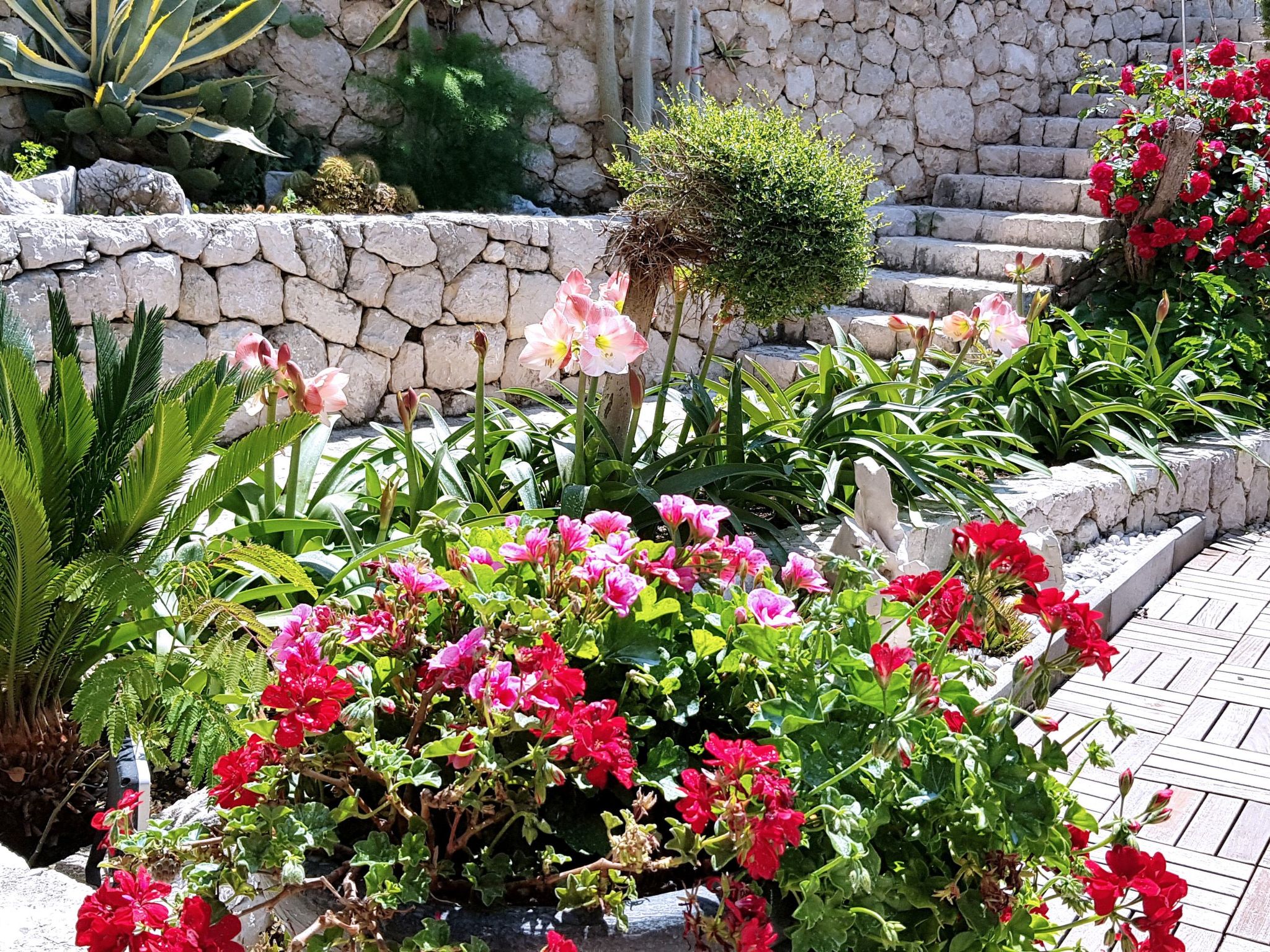 Villa Margitta mit Pool, Tennisplatz und Meerblick-Drinnen