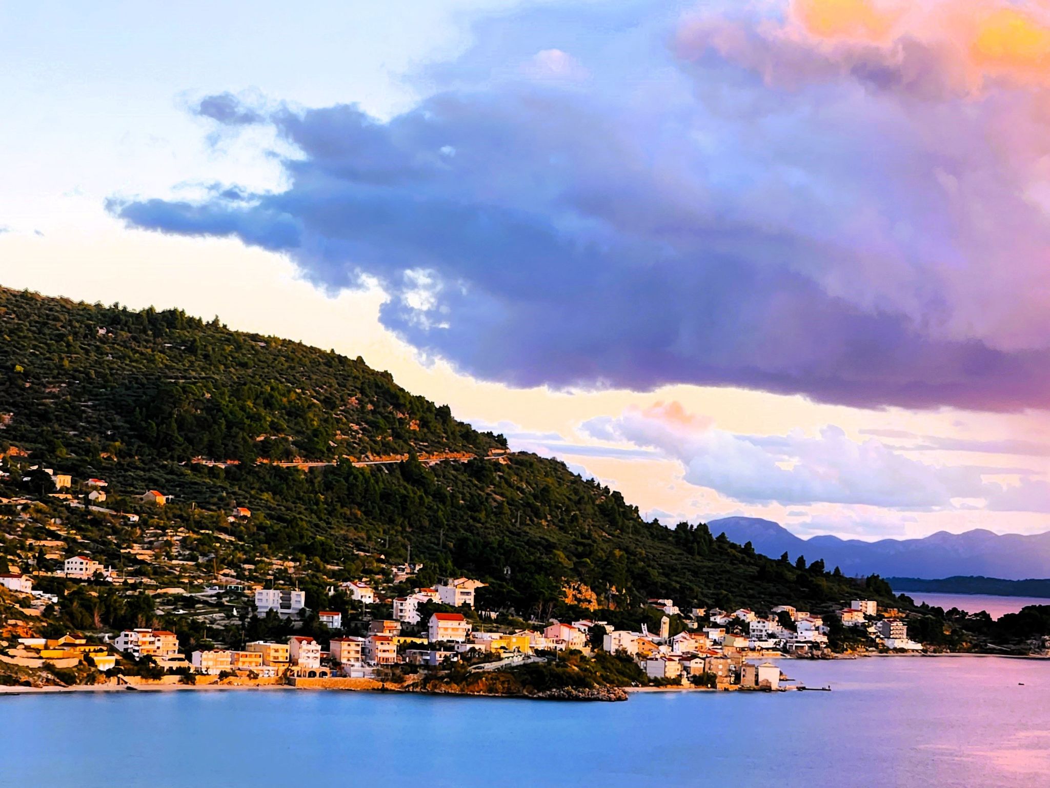 Villa Margitta mit Pool, Tennisplatz und Meerblick-Drinnen