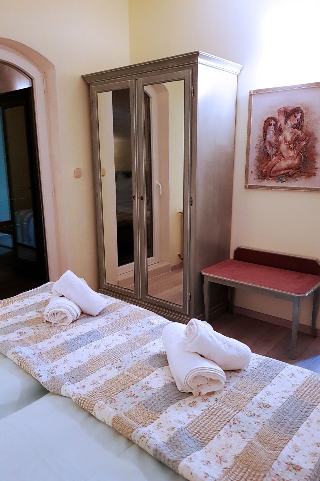 Villa Margitta mit Pool, Tennisplatz und Meerblick-Drinnen