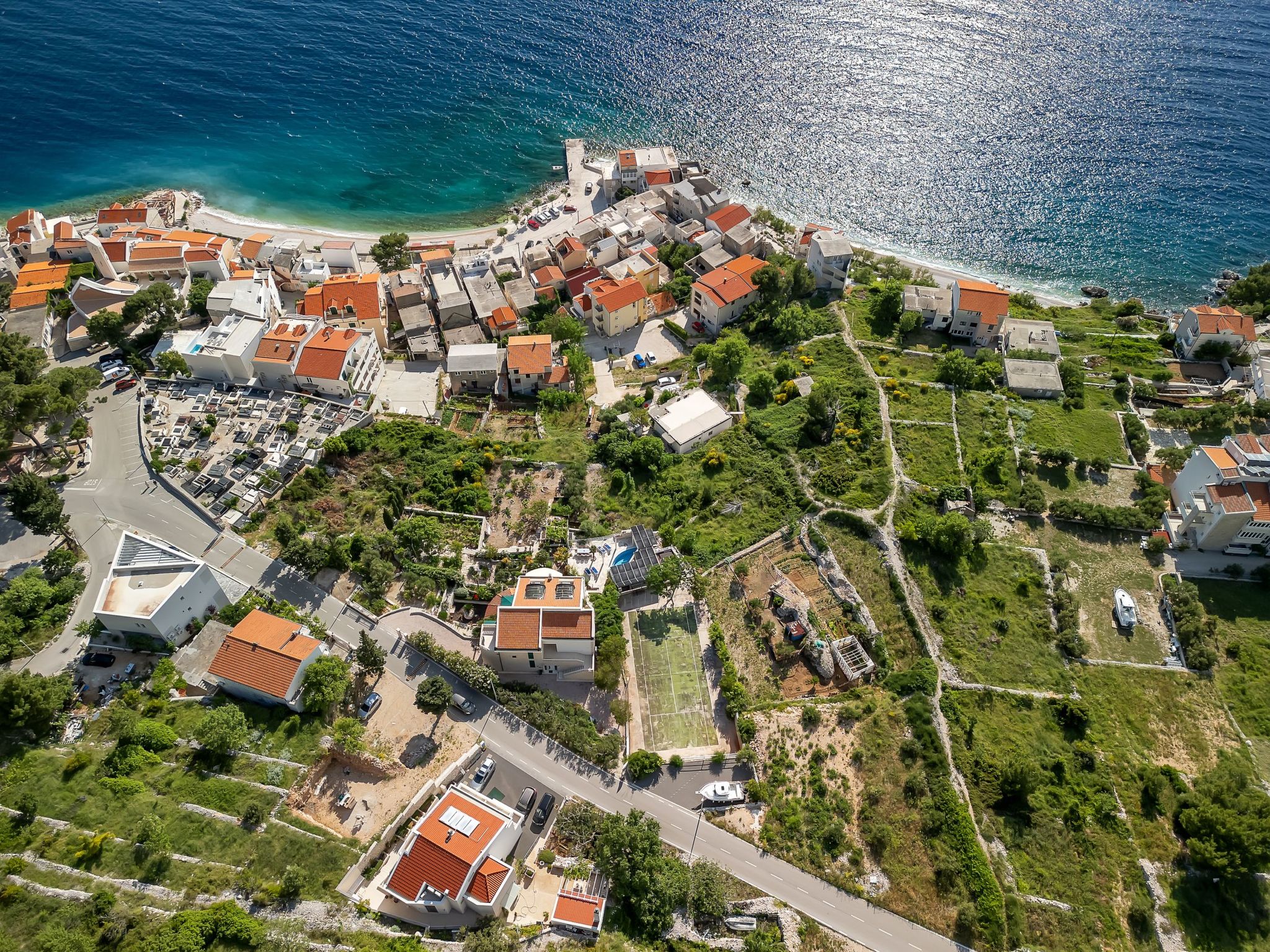 Wohnung in Drašnice mit Schönem Garten-Dedans