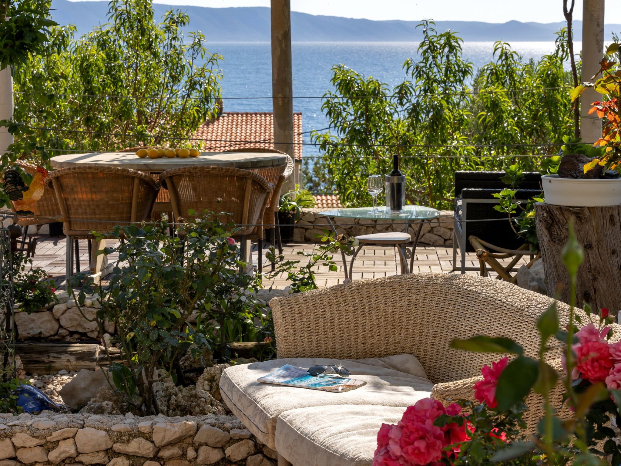 Wohnung in Drašnice mit Schönem Garten-Dedans