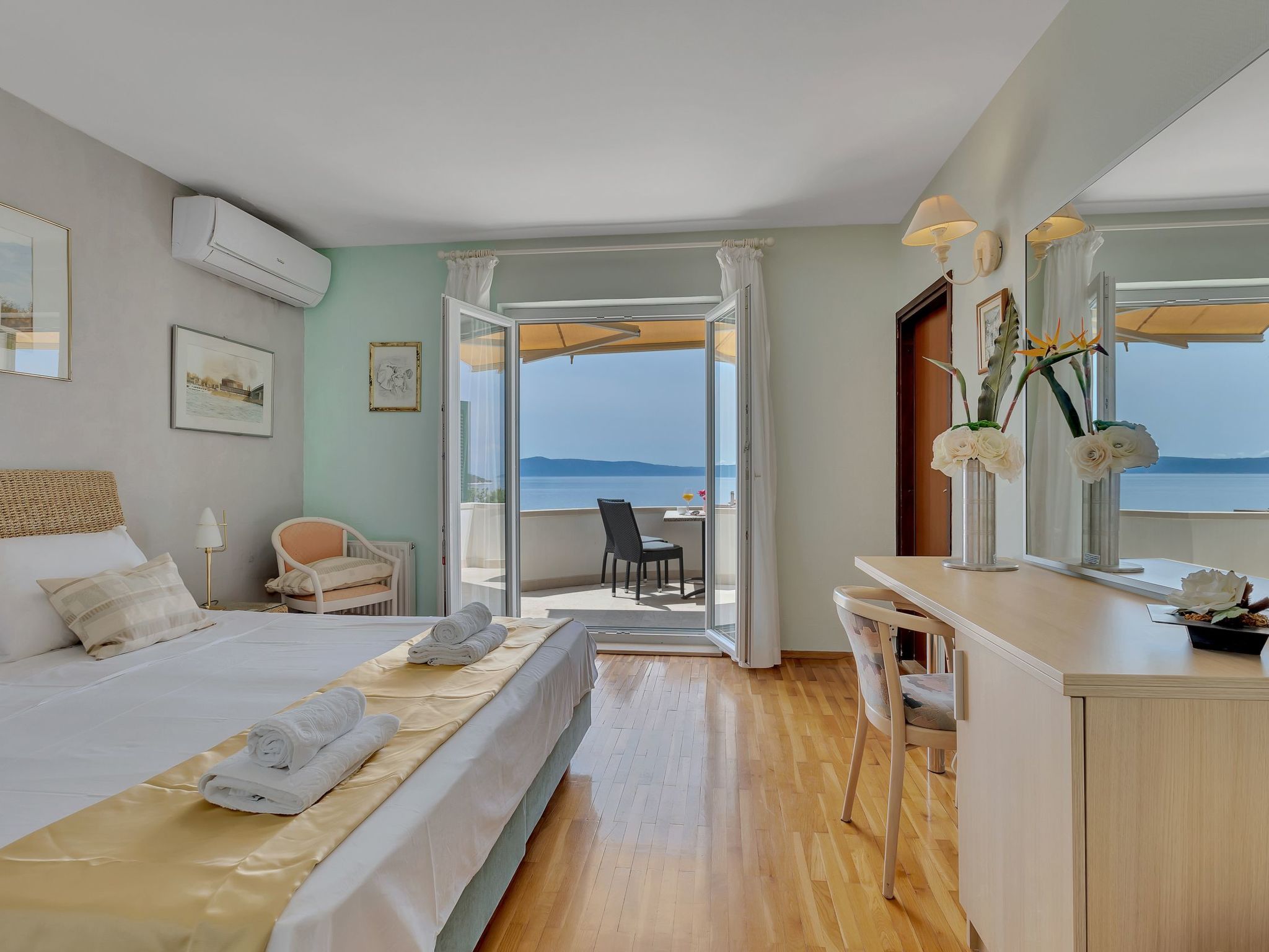 Tolle Wohnung in Drašnice mit Schönem Garten-Dedans