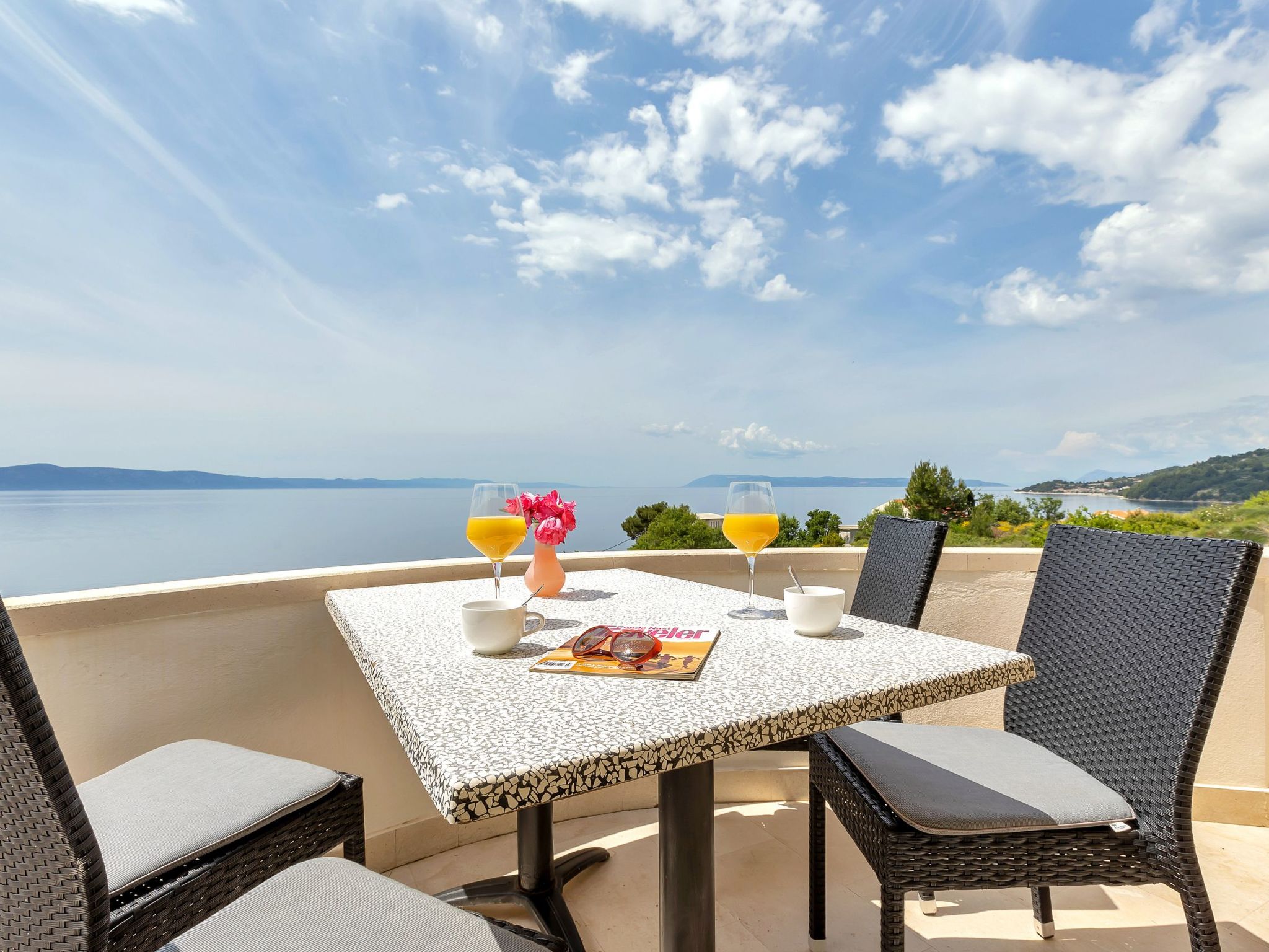 Tolle Wohnung in Drašnice mit Schönem Garten-Dedans