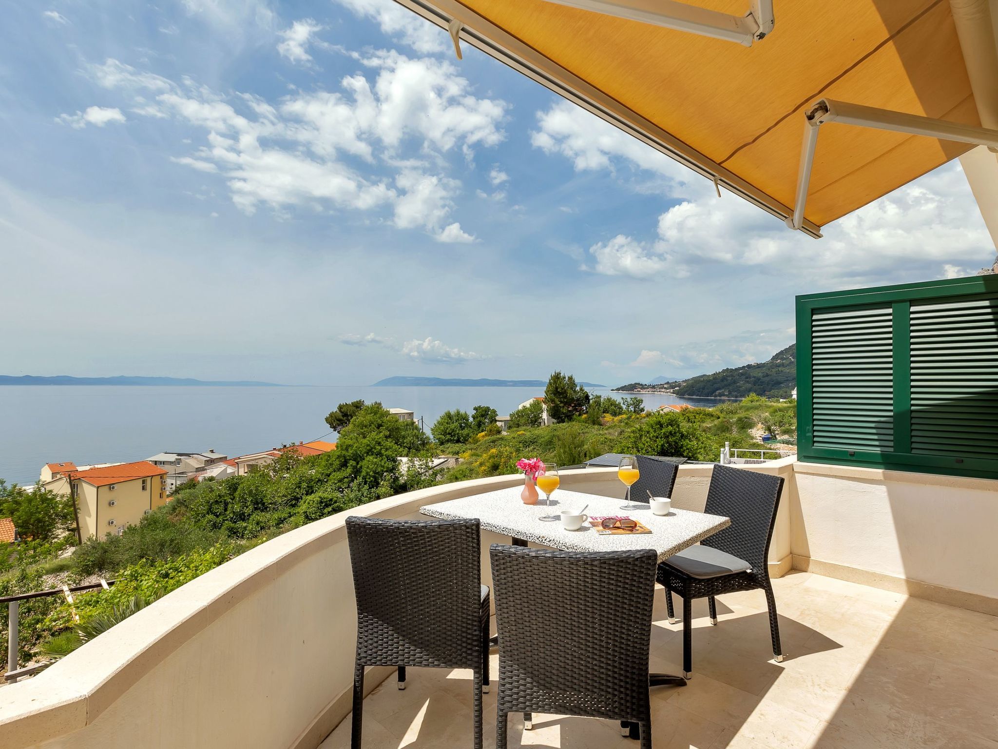 Tolle Wohnung in Drašnice mit Schönem Garten-Dedans