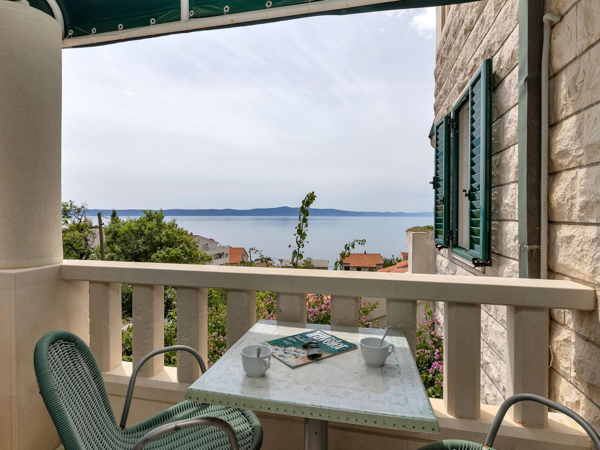 Tolle Wohnung in Drašnice mit Schönem Garten-Dedans