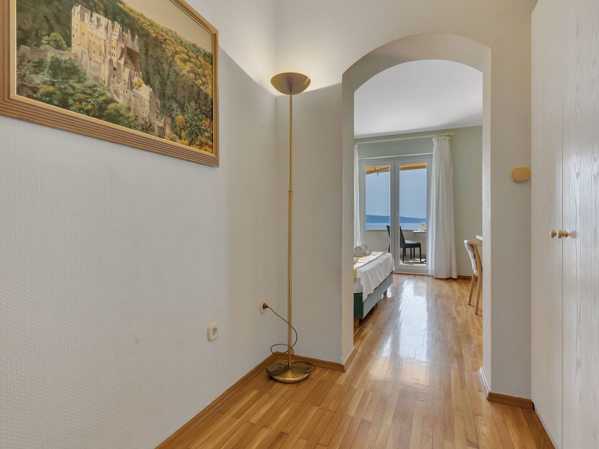 Tolle Wohnung in Drašnice mit Schönem Garten-Dedans