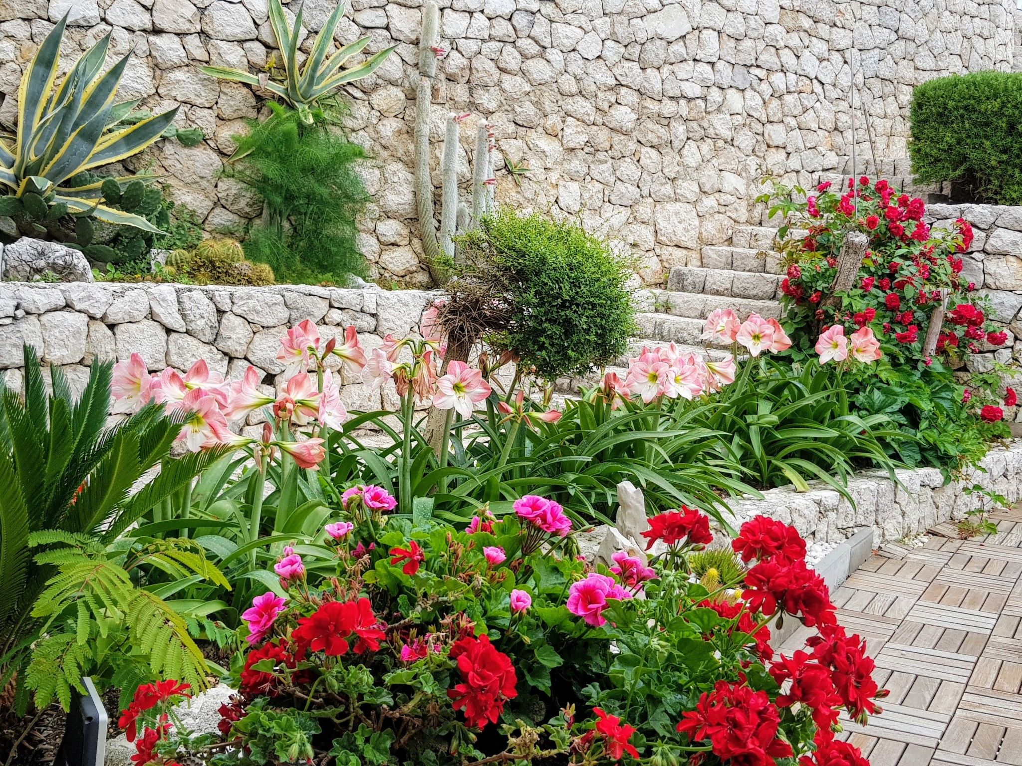 Tolle Wohnung in Drašnice mit Schönem Garten-Dedans
