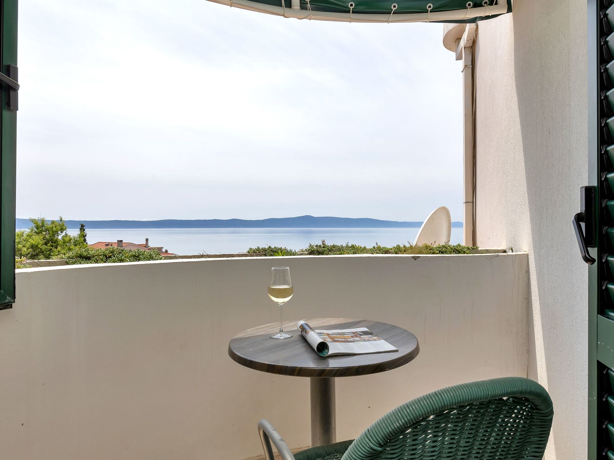 Tolle Wohnung in Drašnice mit Schönem Garten-Dedans