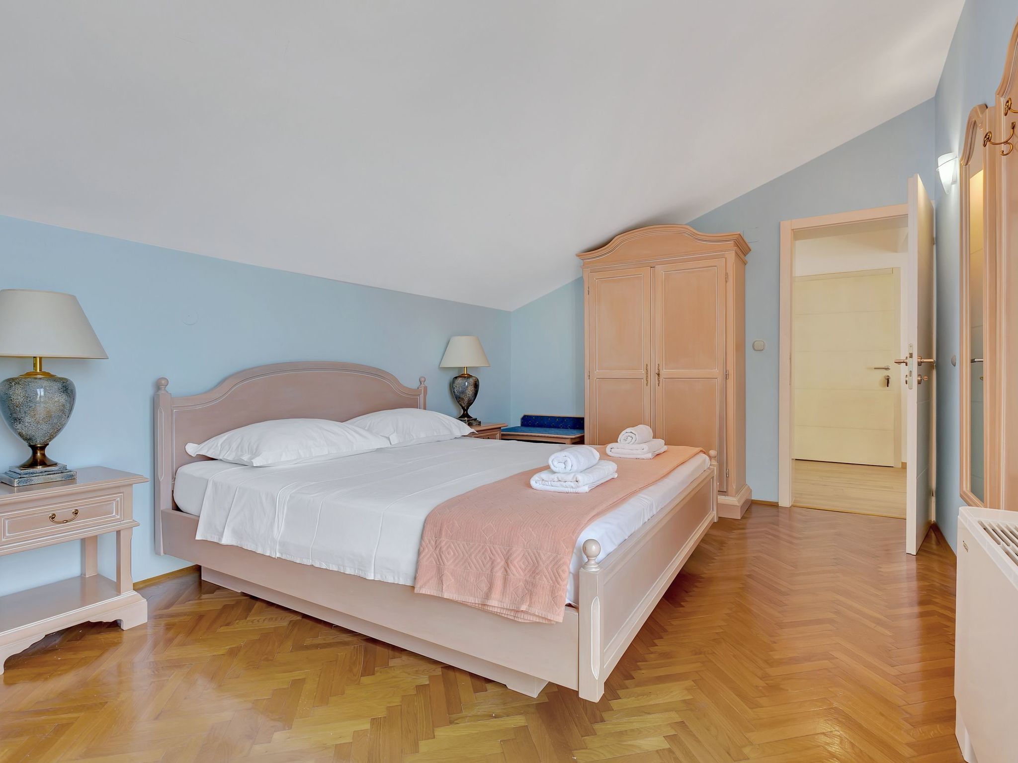 Fewo mit gemeinschaftlichem Pool - Image-tags.info