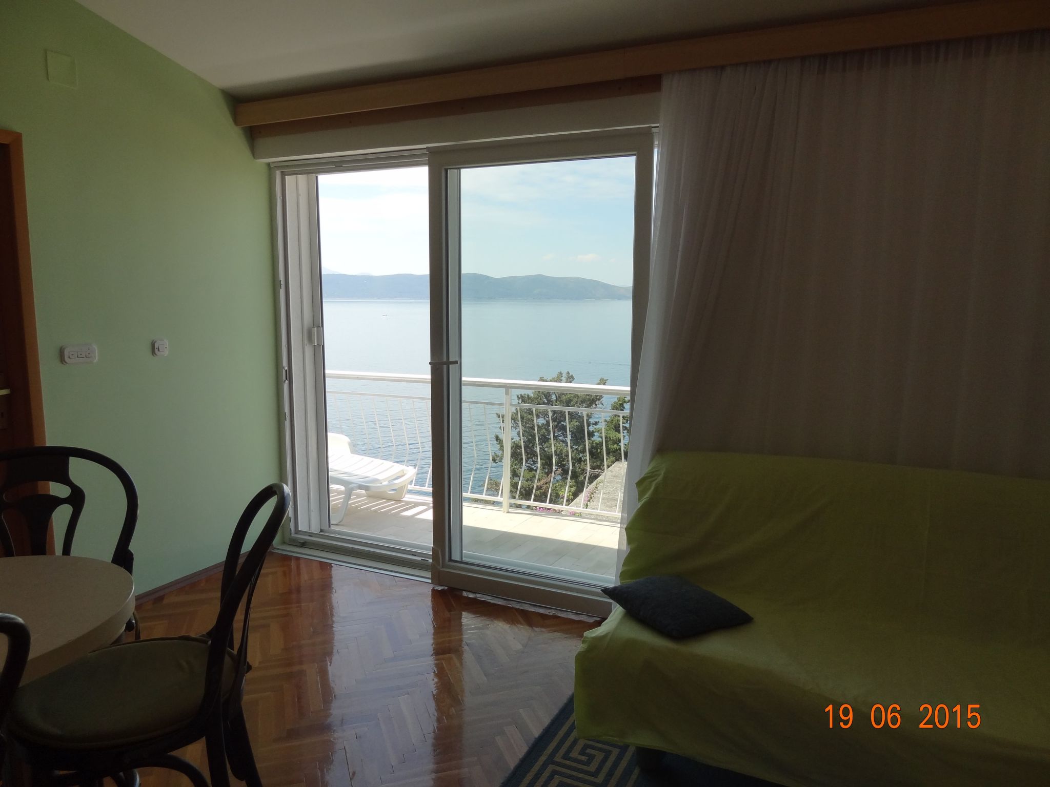 Ruhige Ferienwohnung mit Meerblick-Binnen