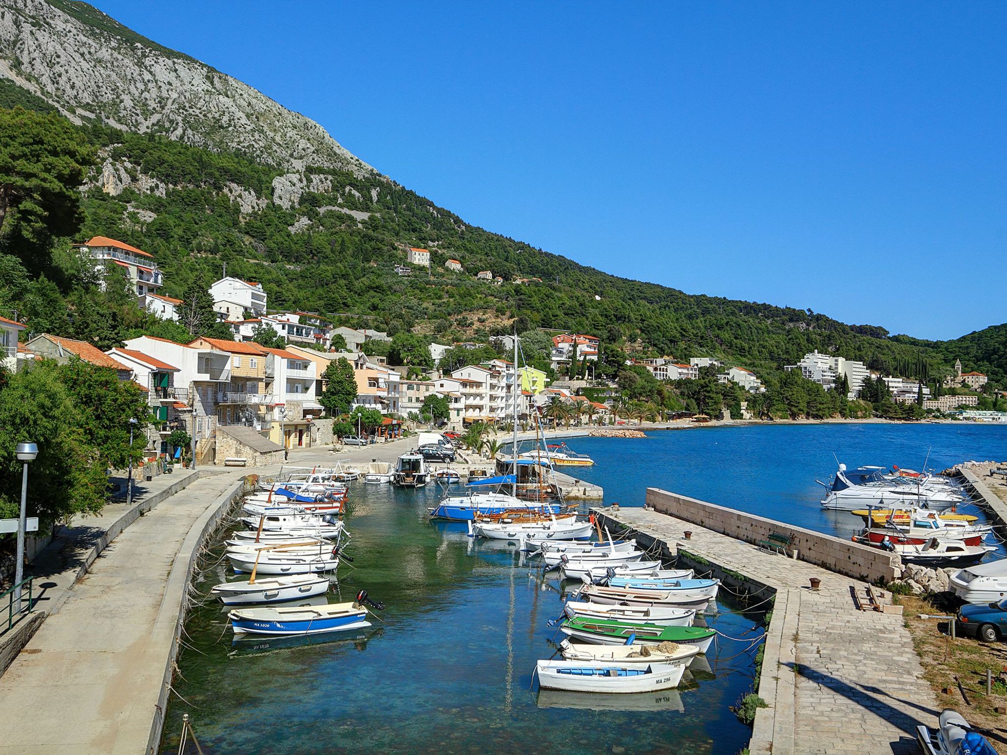 Ruhige Ferienwohnung mit Meerblick-Binnen