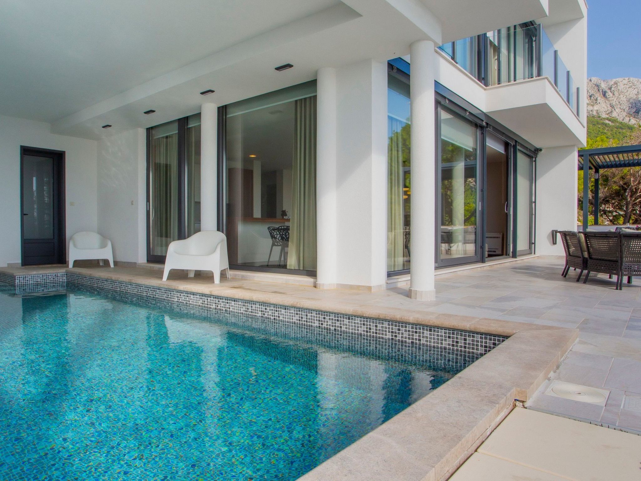 Villa Puntien am Meer mit privatem Pool-Image-tags.info