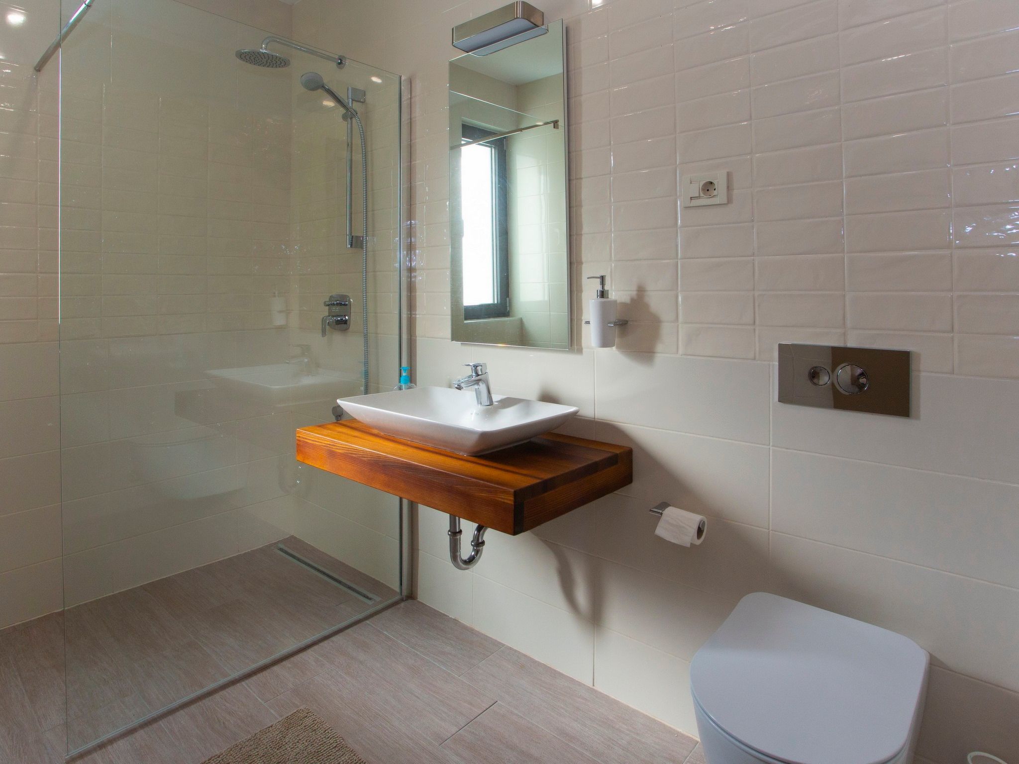 Villa Puntien am Meer mit privatem Pool-Image-tags.info