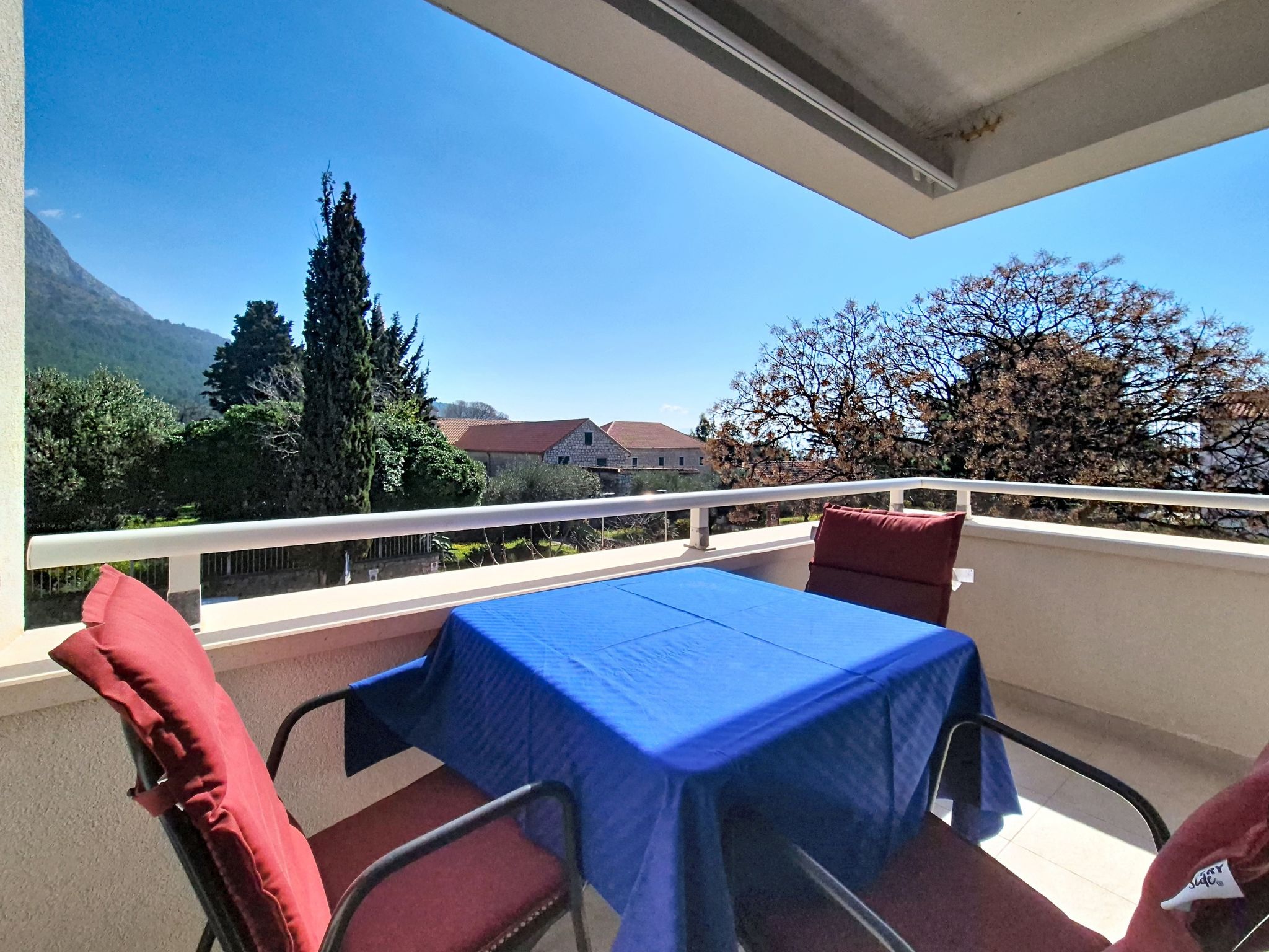 Ferienhaus in Zaostrog (Kroatien) und 1 Hund erlaubt