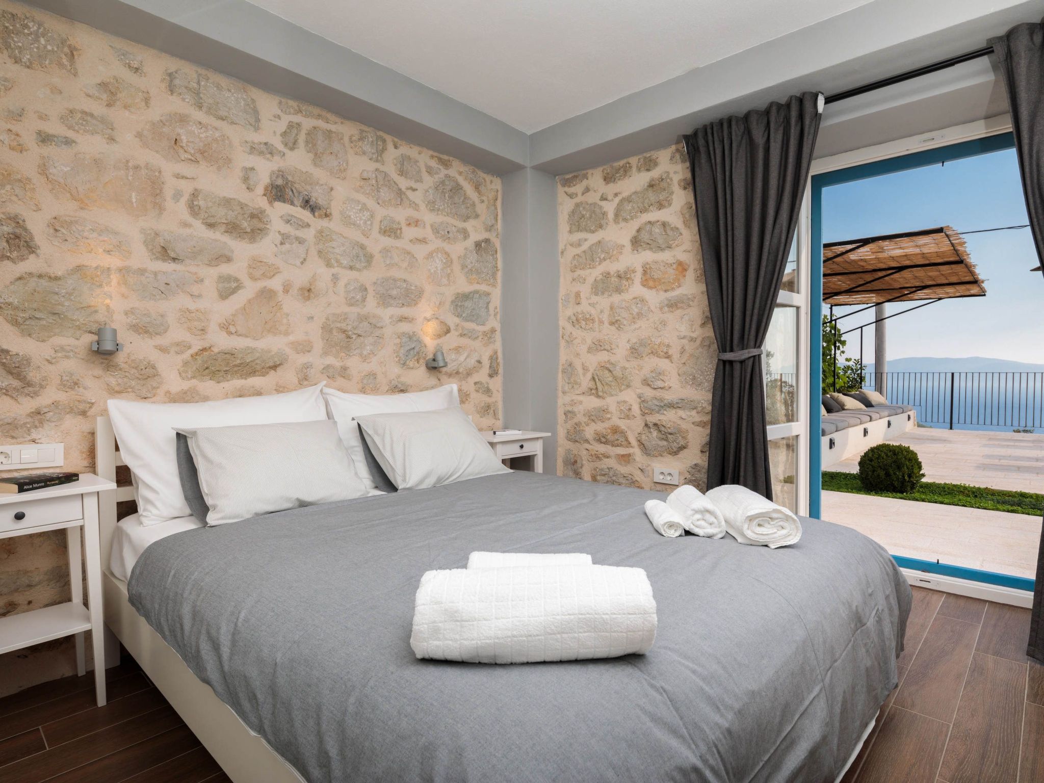 "Villa Mara" mit Terrasse-Image-tags.info