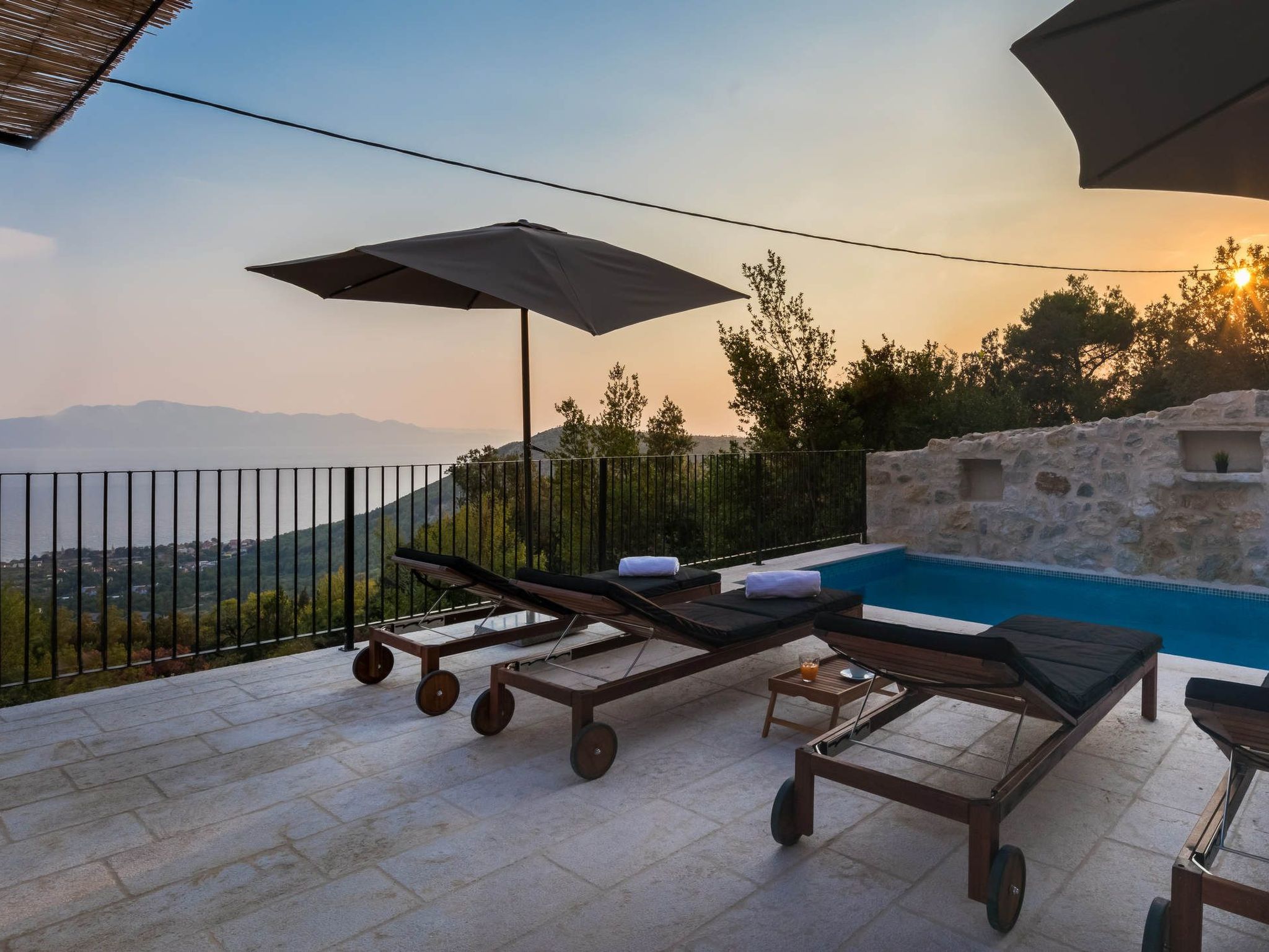 "Villa Mara" mit Terrasse-Image-tags.info