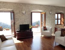 Authentieke Villa Kapetan in Zaostrog: Panoramazicht op Zee - thumbnail 2
