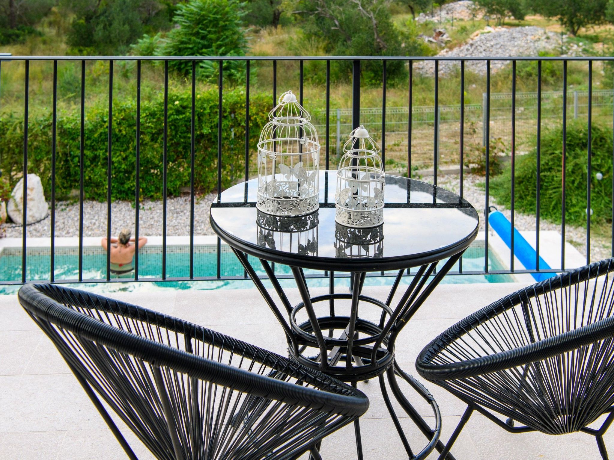 Alleinstehendes Ferienhaus mit Pool und drei Schlafzimmer-Drinnen