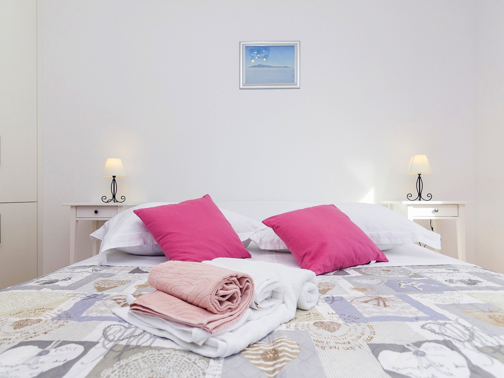 Schönes Steinhaus mit beheiztem Pool, Terrasse mit Meerblicl in ruhige Lage-Drinnen