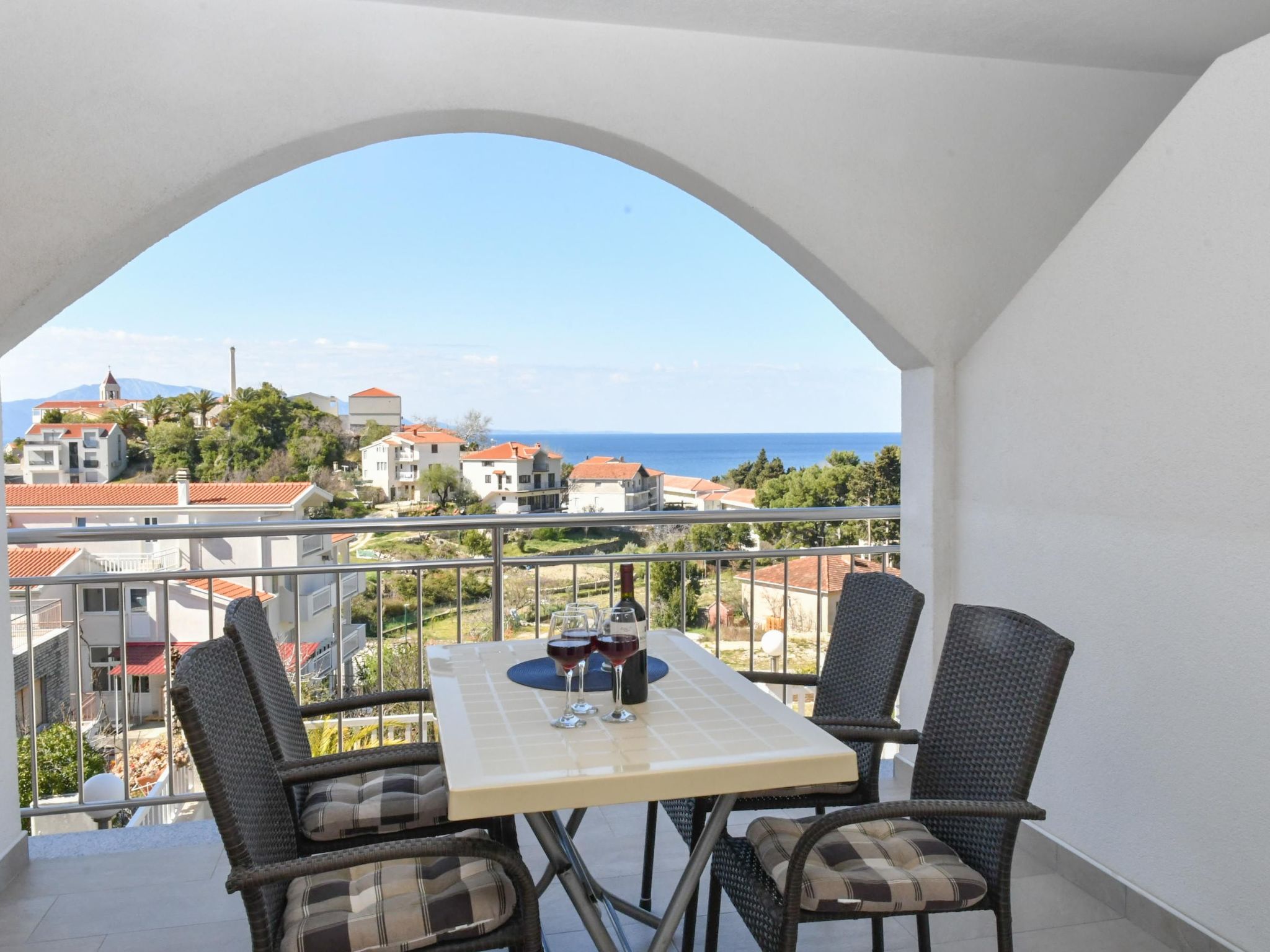 Mit privatem Parkplatz-Dedans