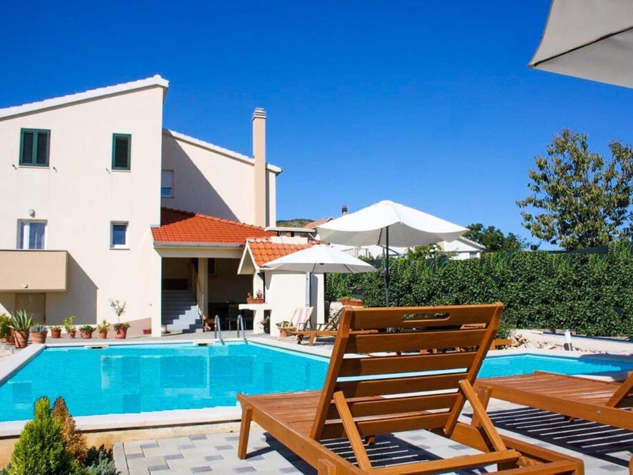 Anwesen "Matia I" mit Terrasse