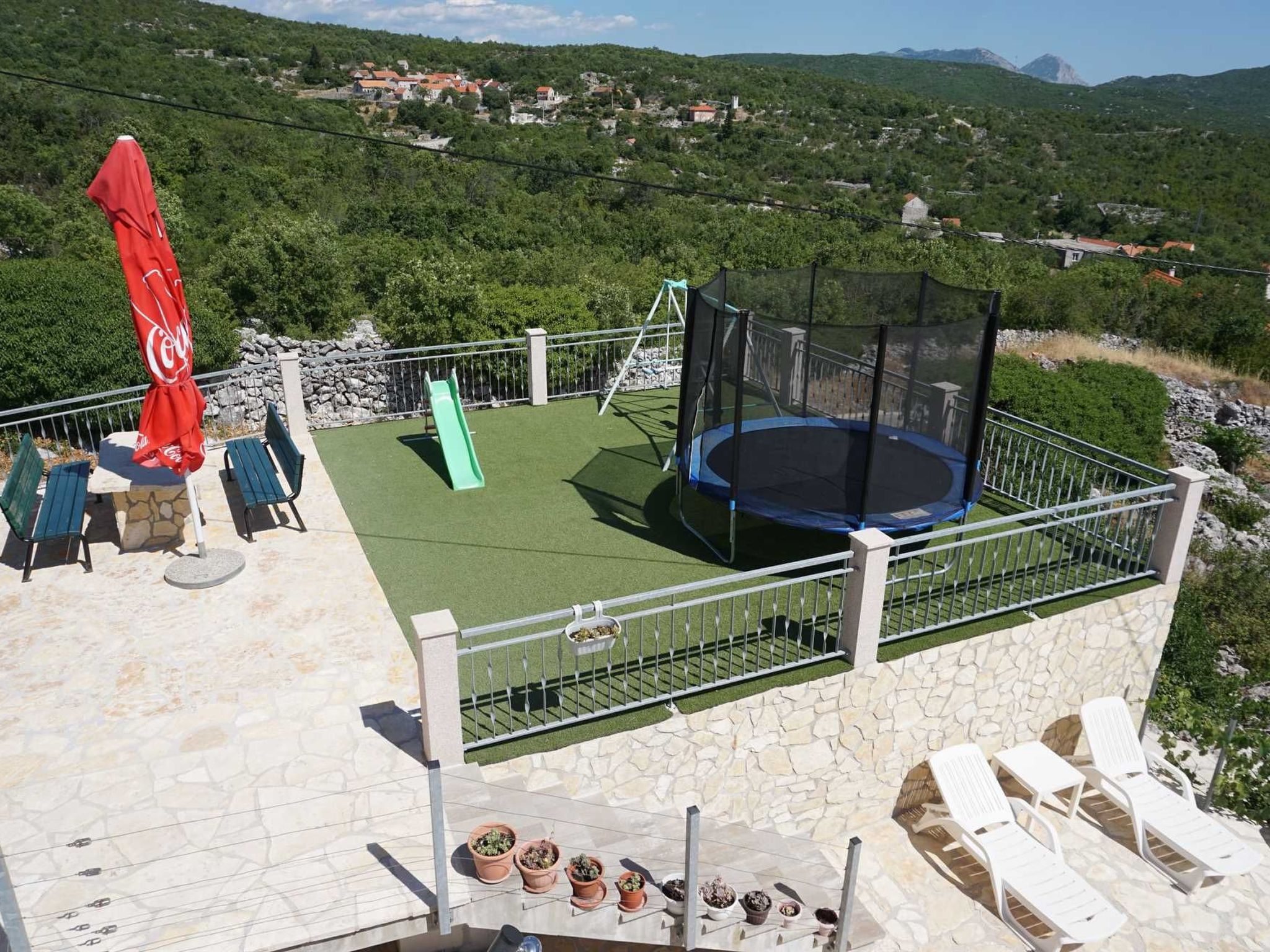 Mit privatem Pool-Dedans