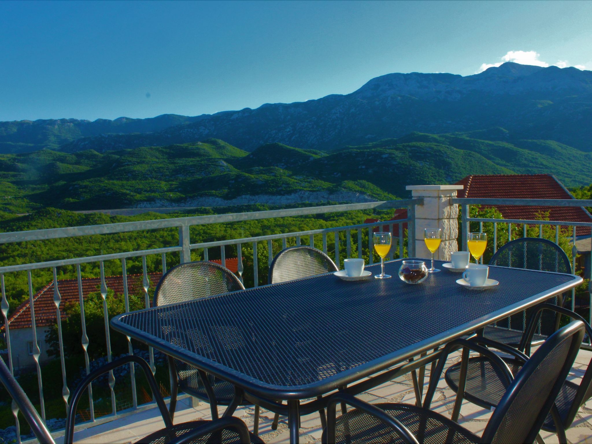 Mit privatem Pool-Dedans