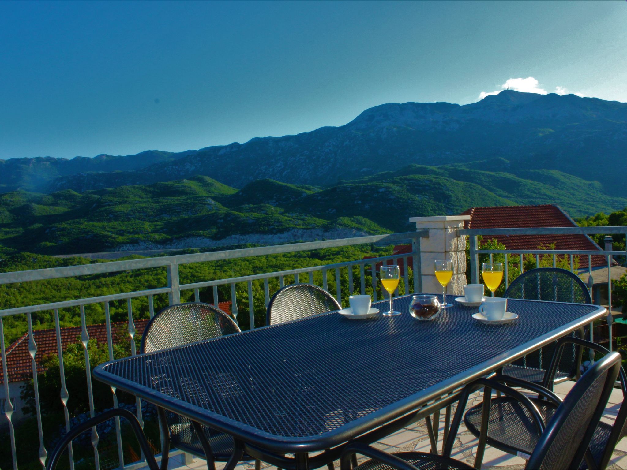 Mit privatem Pool-Dedans