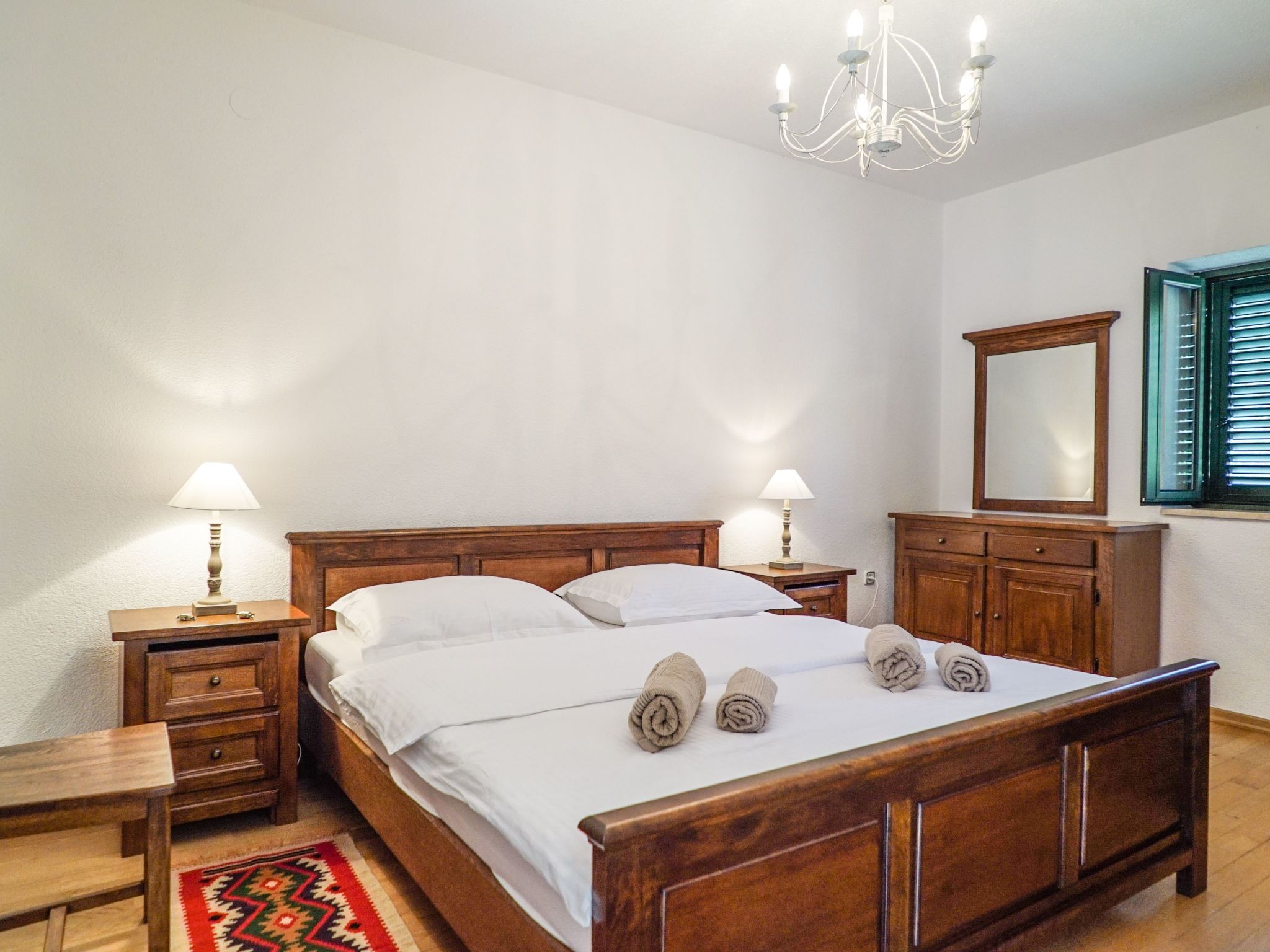 In Zagvozd mit Privatem Pool-Inside