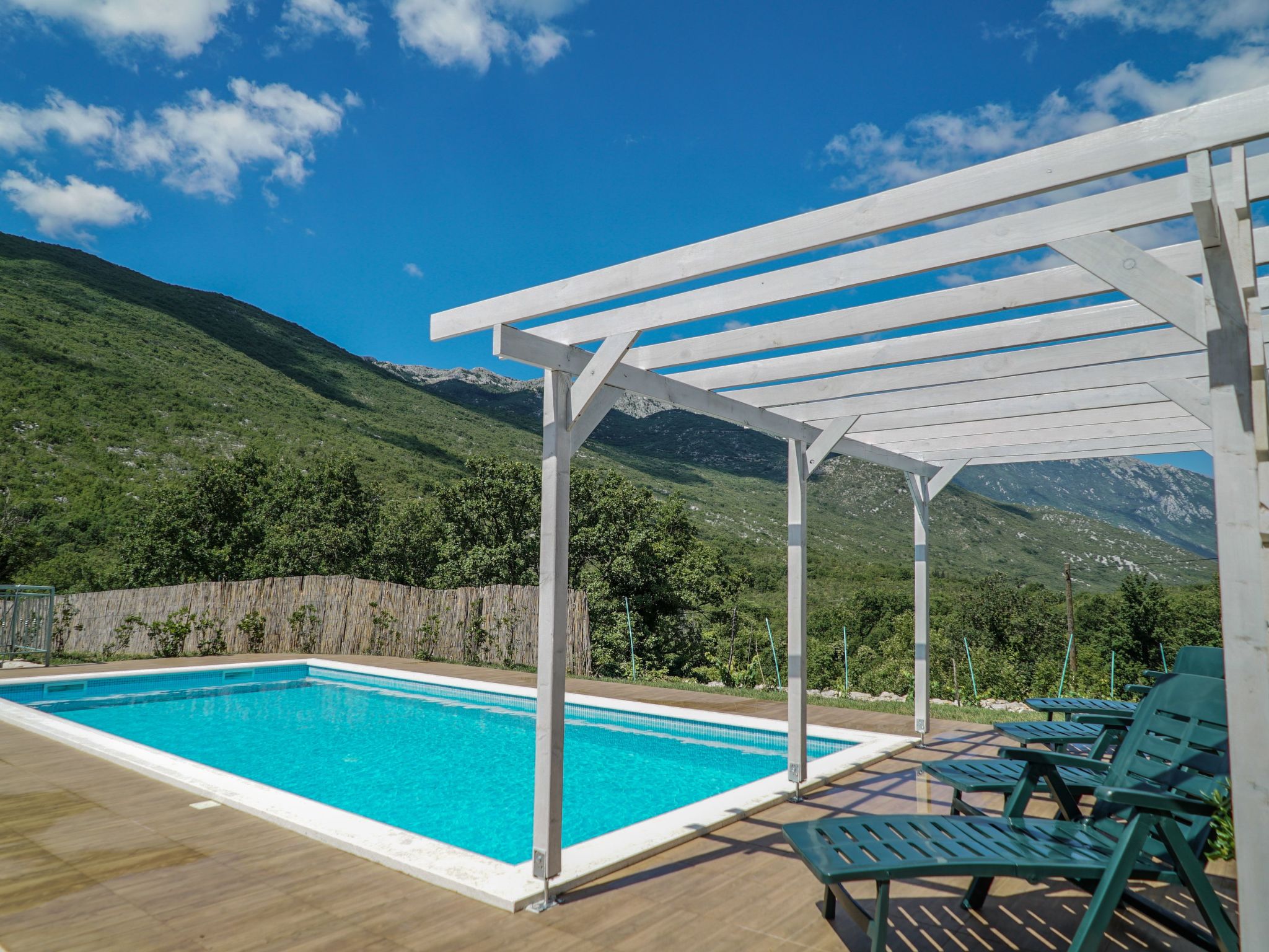 In Zagvozd mit Privatem Pool-Inside