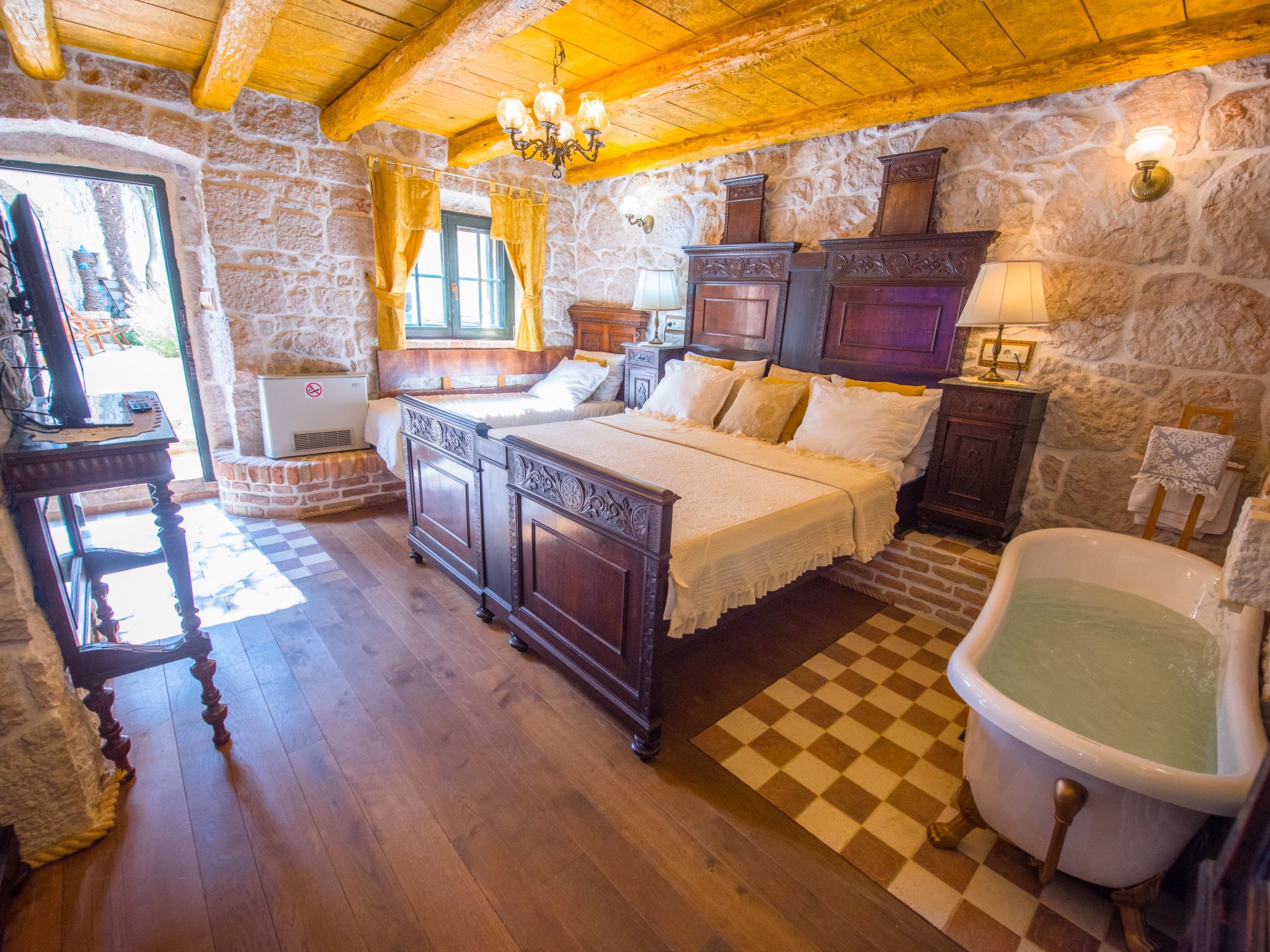 Landgut Luica Dvori-Image-tags.info