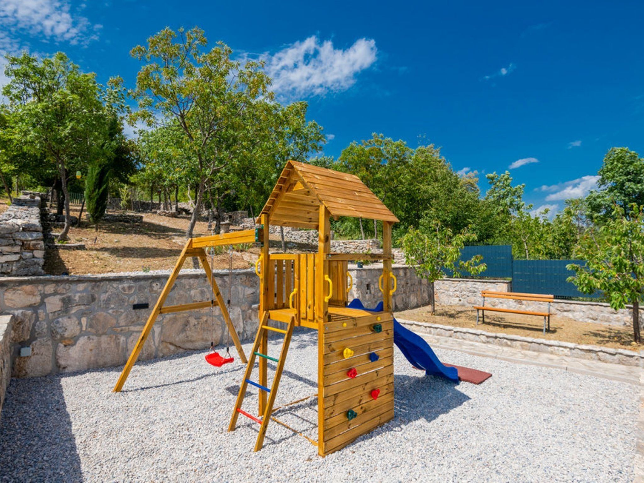 Green Paradise mit Pool-Dedans