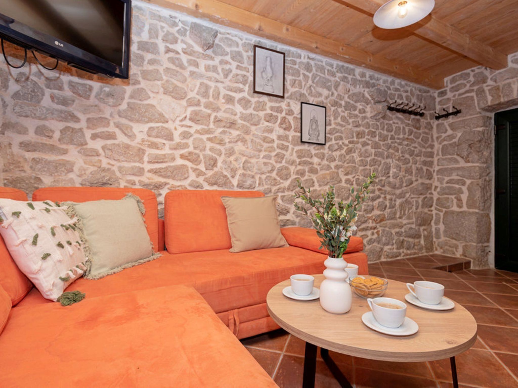 Green Paradise mit Pool-Dedans