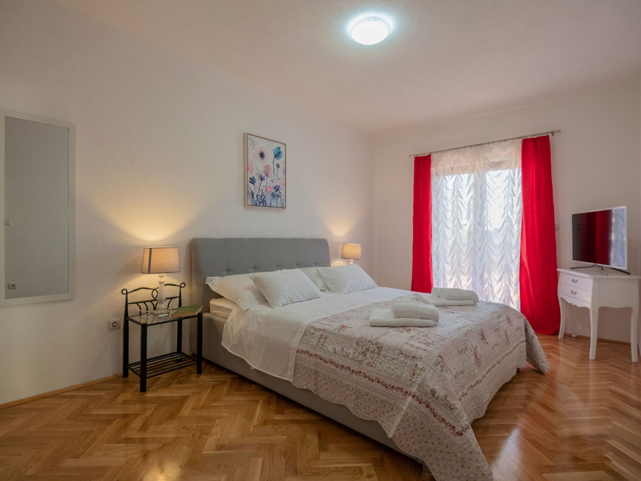 Haus in Grubine mit Außenpool-Binnen