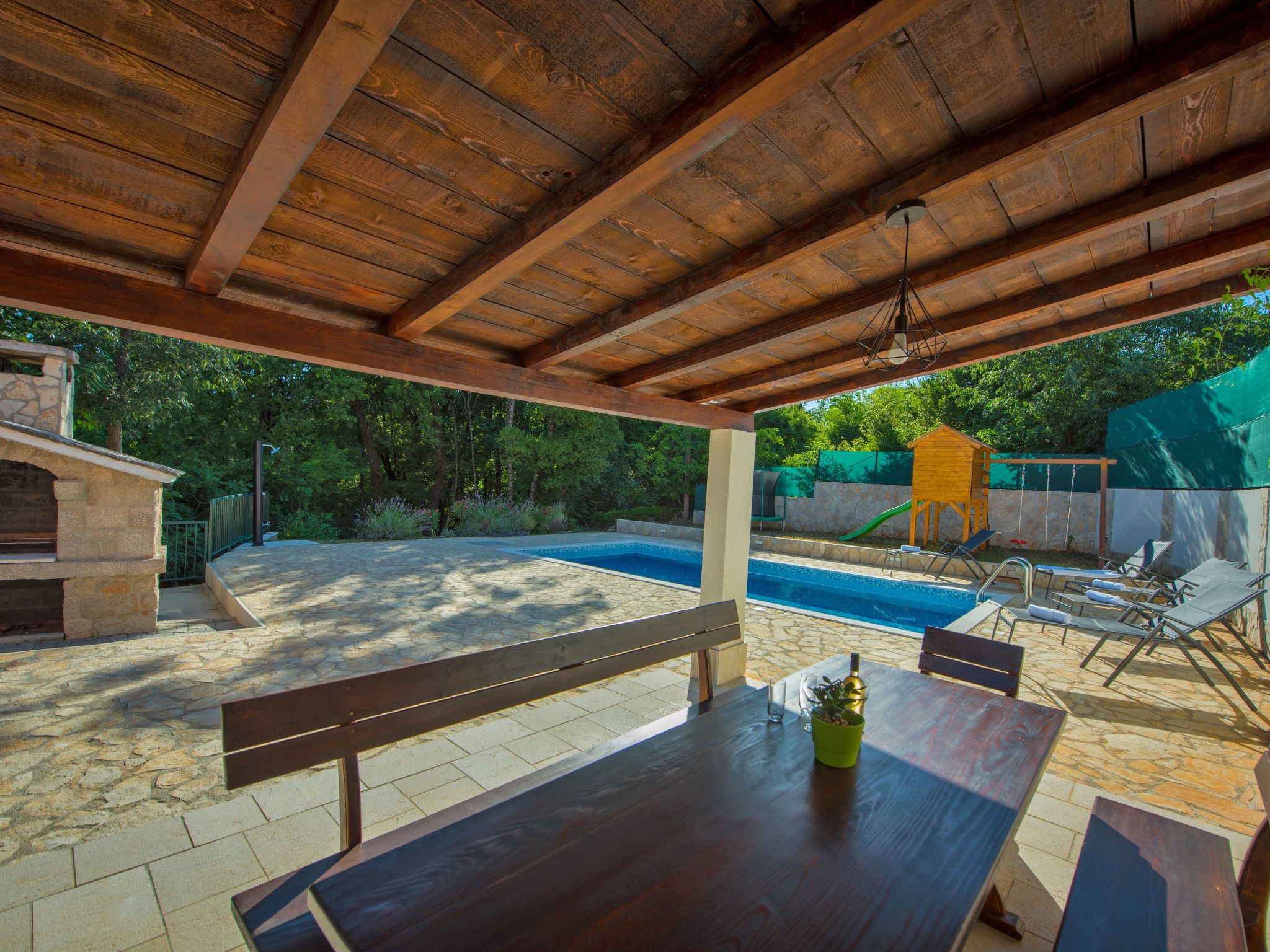 Haus in Grubine mit Außenpool