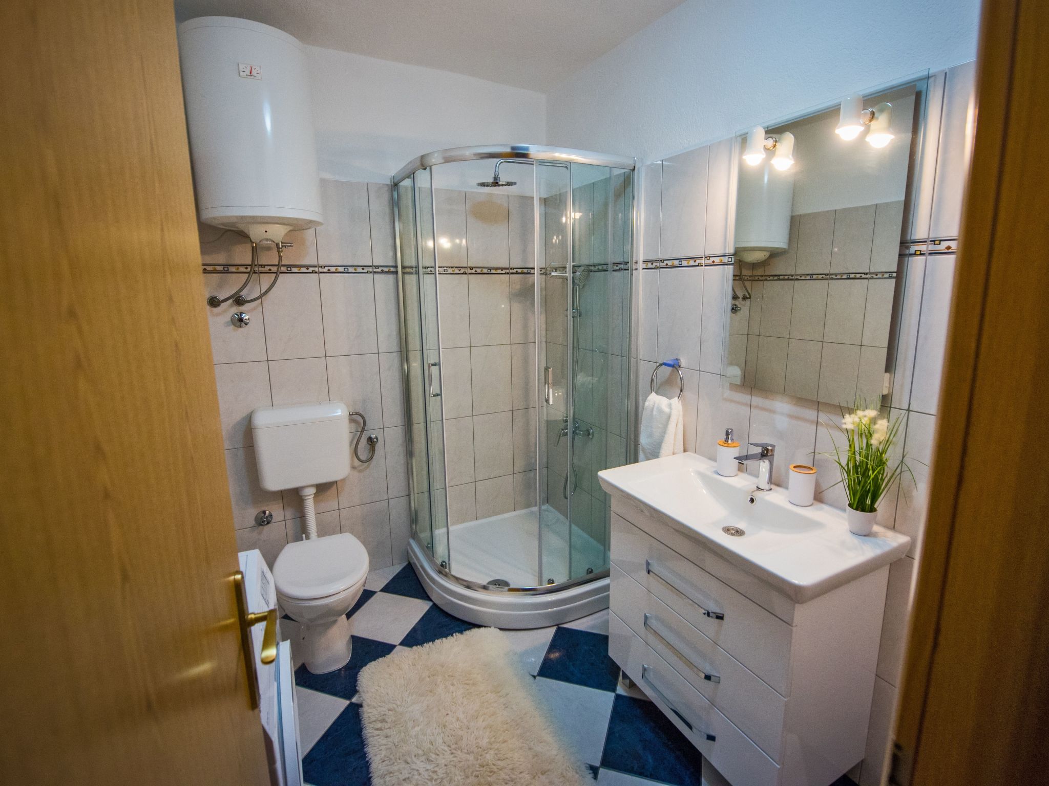 Haus in Grubine mit Außenpool-Binnen