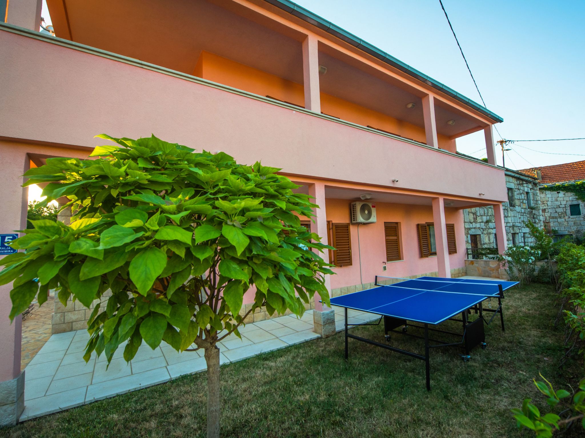 Haus in Grubine mit Außenpool-Binnen