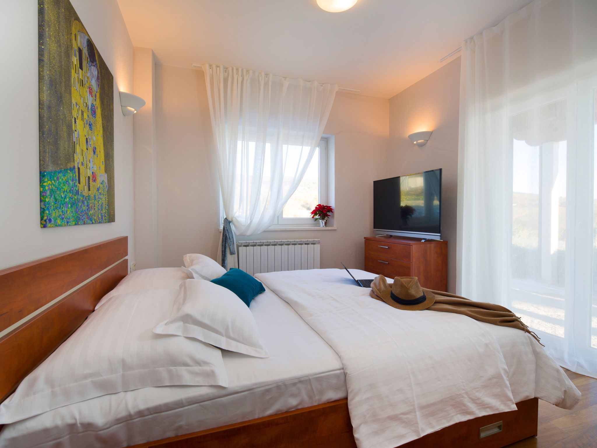 Ferienvilla mit Garten, Grill und Terrasse-Drinnen