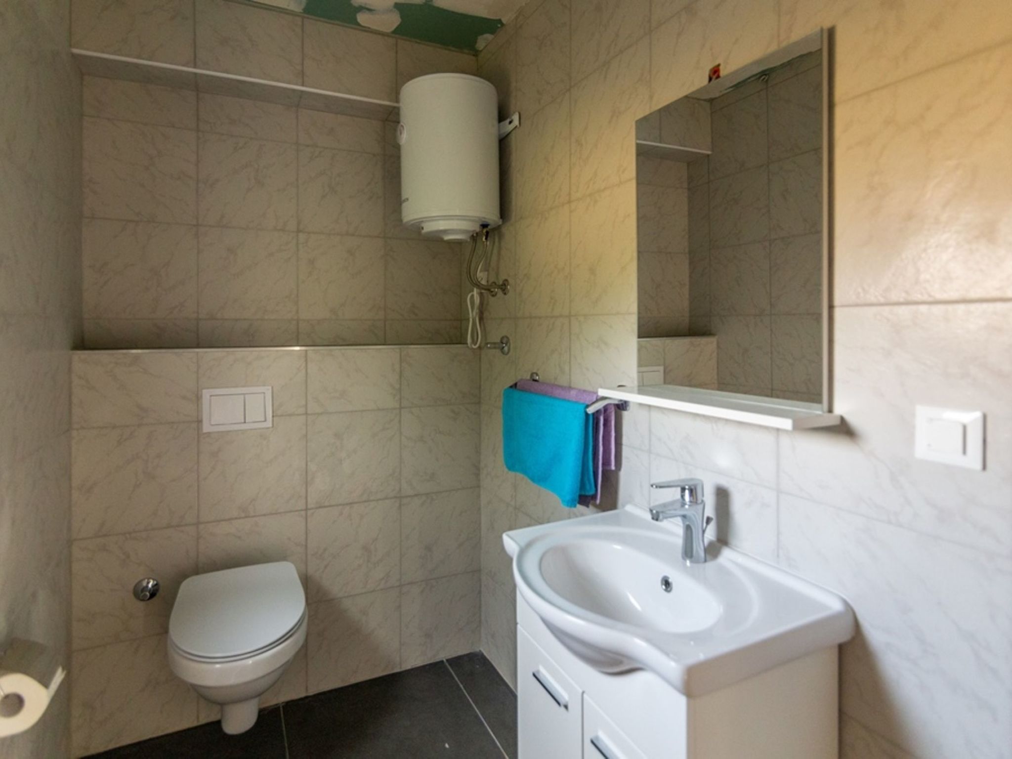 Villa Mia Flora mit Pool-Drinnen