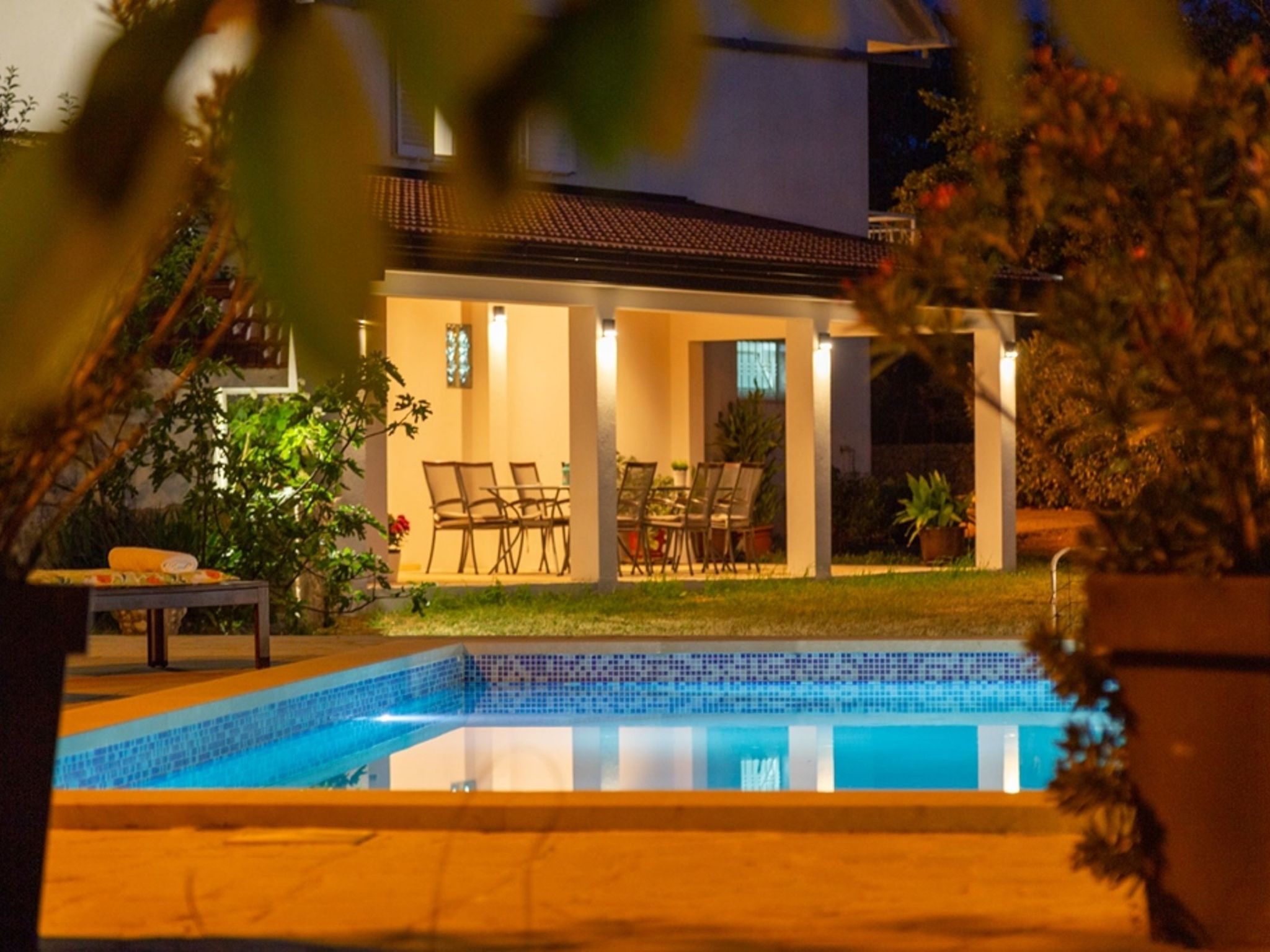 Villa Mia Flora mit Pool-Drinnen