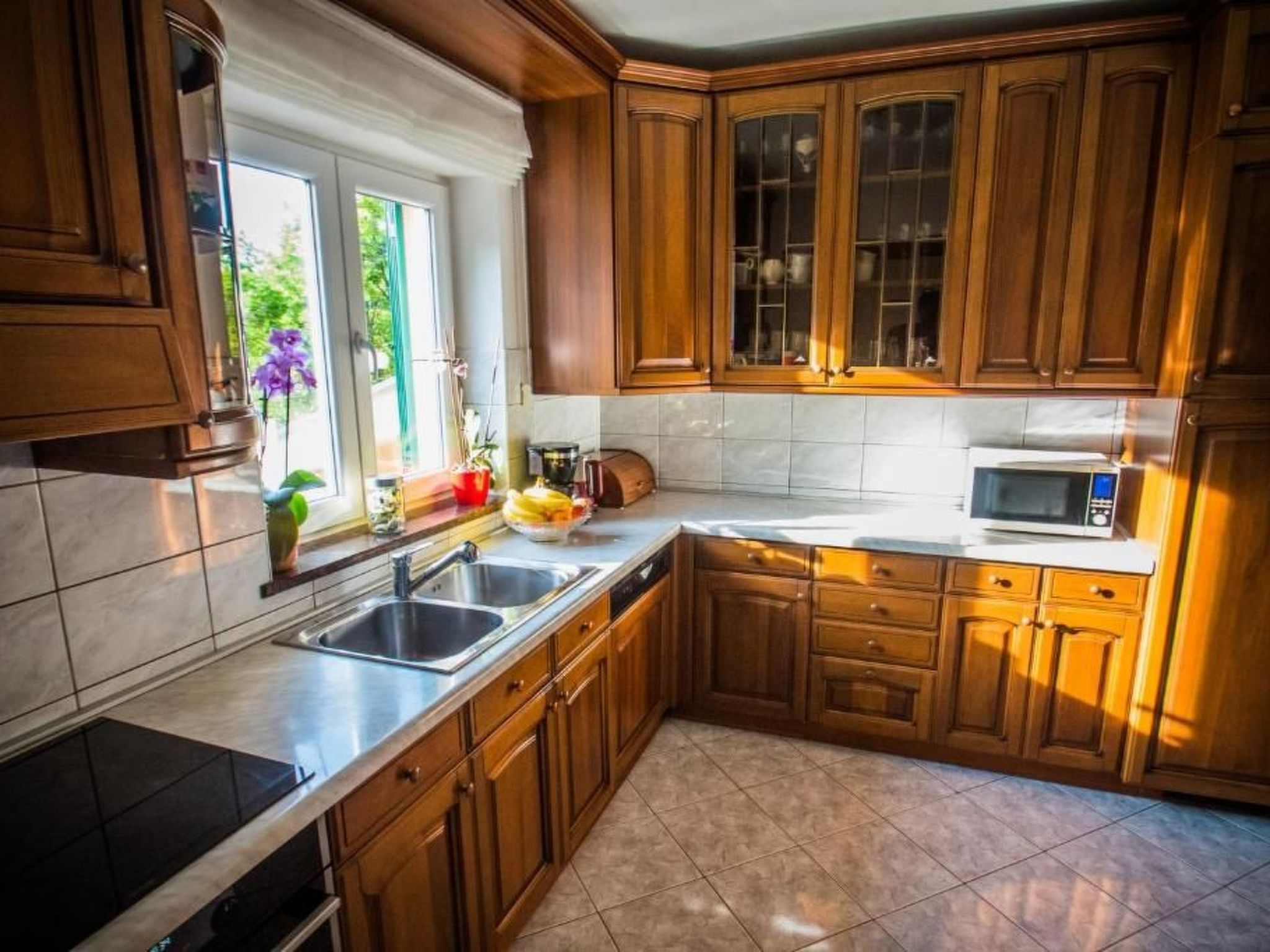 "Alte Eiche" mit Pool, Grill, Terrasse-Drinnen