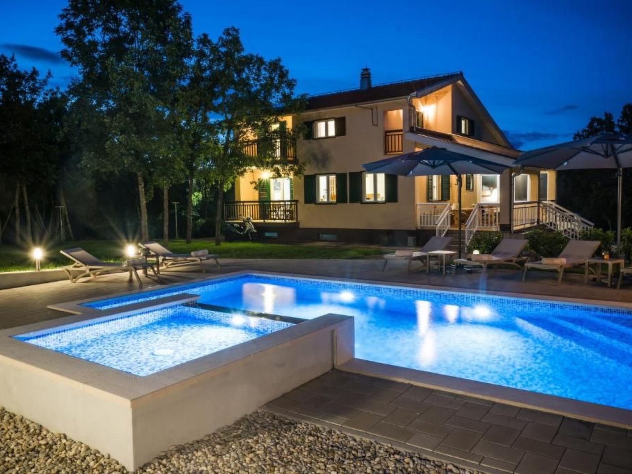 "Alte Eiche" mit Pool, Grill, Terrasse