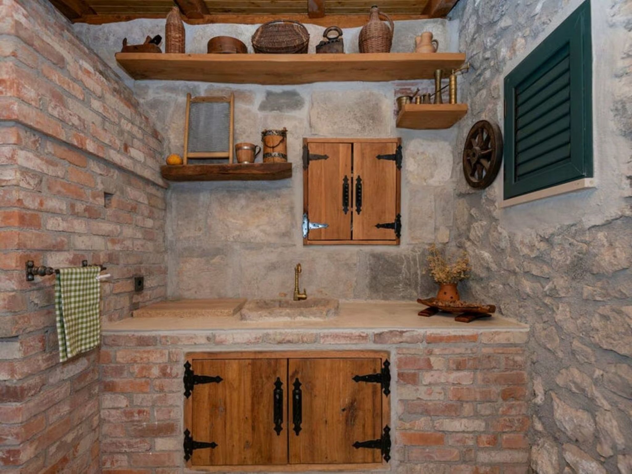 Villa Eli Rustic mit privatem Pool-Dedans