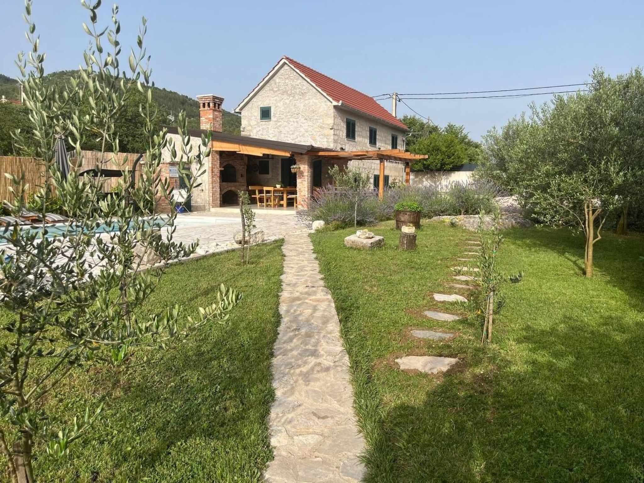 Villa Eli Rustic mit privatem Pool-Dedans