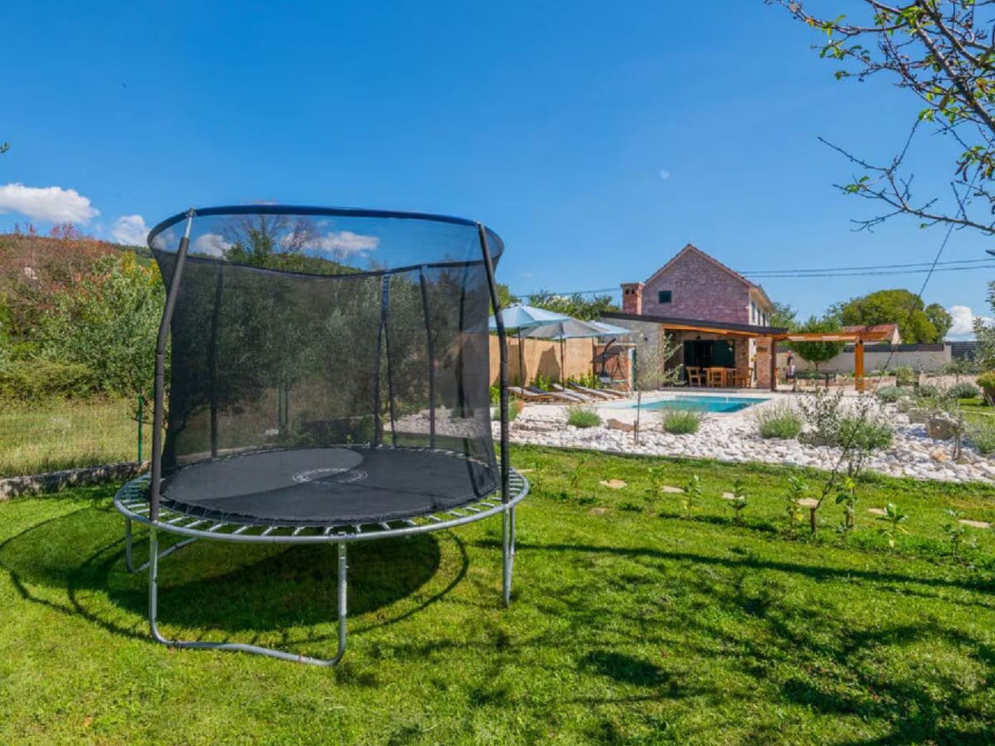 Villa Eli Rustic mit privatem Pool-Dedans